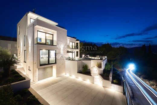 Luxury home in Trogir, Grad Trogir