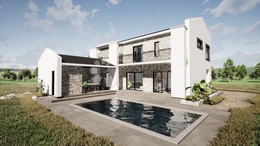 Lüks ev Labin, Grad Labin