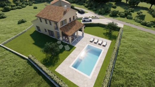 Luxe woning in Buzet, Grad Buzet