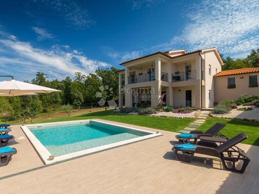 Πολυτελή κατοικία σε Marčana, Istria