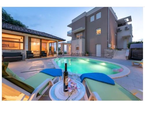 Πολυτελή κατοικία σε Klis, Split-Dalmatia