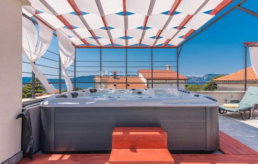 Luxury home in Krk, Grad Krk