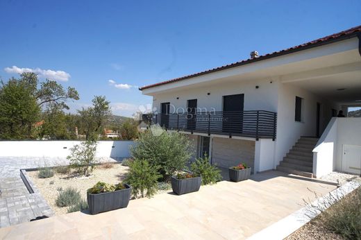 Luxury home in Polača, Zadar