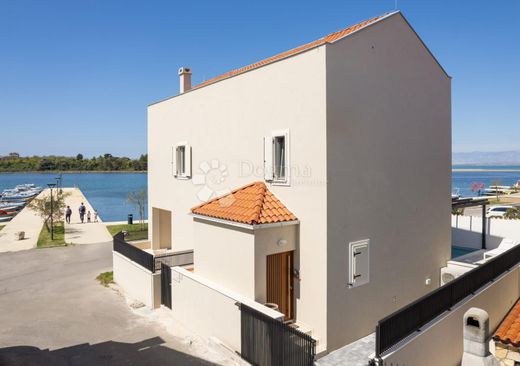Luxe woning in Nin, Zadar