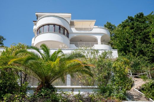 Opatija, Grad Opatijaの高級住宅