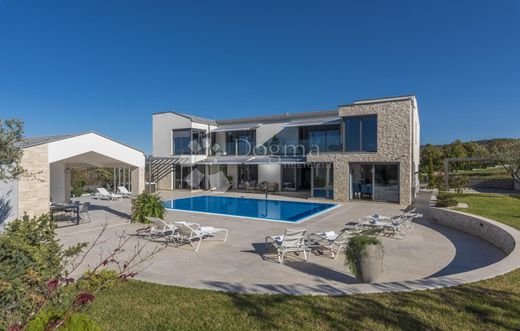 Casa de lujo en Karojba, Istria