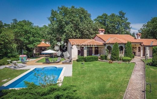 Casa de lujo en Marčana, Istria