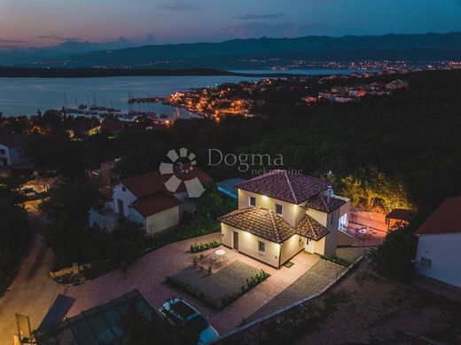 Dobrinj, Primorsko-Goranskaの高級住宅