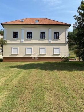 Maison de luxe à Kumrovec, Krapina-Zagorje