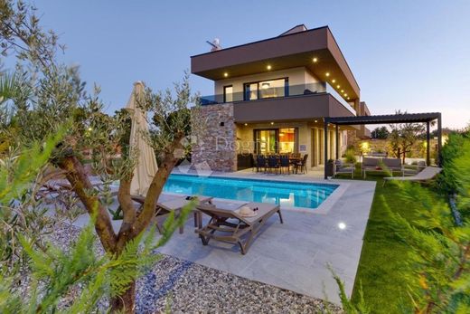 Casa de lujo en Marčana, Istria