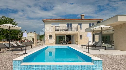 Casa de luxo - Labin, Grad Labin