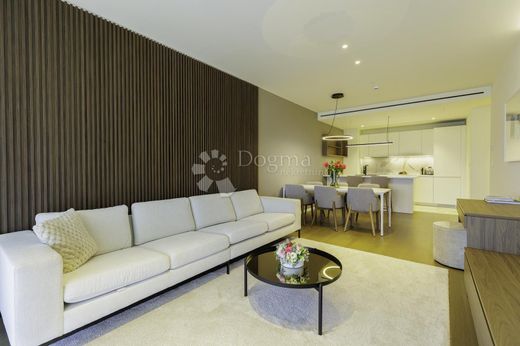 Piso / Apartamento en Umag, Grad Umag