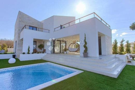 Lüks ev Malinska, Malinska-Dubašnica