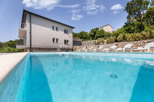 Luxury home in Novi Vinodolski, Primorsko-Goranska