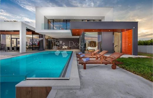 Элитный дом, Ližnjan, Ližnjan-Lisignano