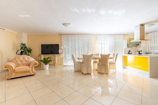 Luxury home for sale in Matulji