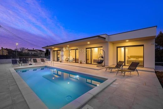 Luxury home in Kanfanar, Istria