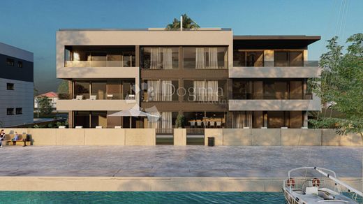Apartment / Etagenwohnung in Privlaka, Zadar