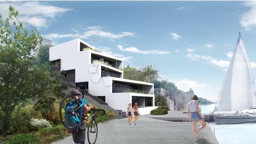 Apartment for sale in Sušak