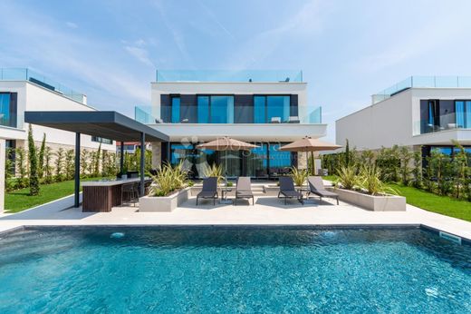 Poreč, Grad Porečの高級住宅