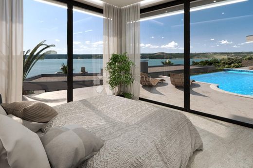 Luxury home in Posedarje, Zadar