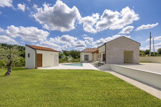 Casa de lujo en Tinjan, Istria