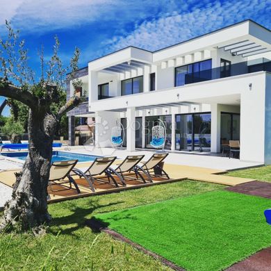 Maison de luxe à Nin, Zadar