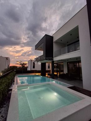 Luxury home in Privlaka, Zadar