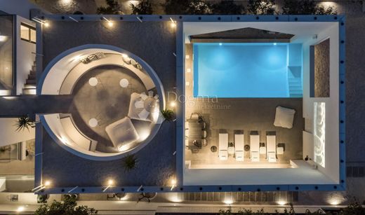 Luxe woning in Supetar, Grad Supetar