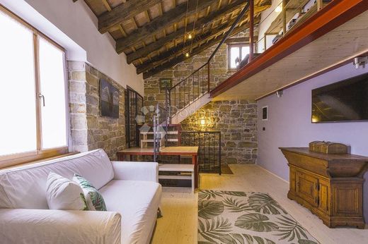 Casa de lujo en Oprtalj, Oprtalj-Portole