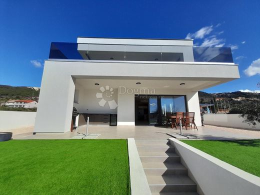 Maison de luxe à Rab, Primorsko-Goranska