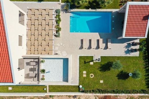 Luxury home in Nin, Zadar