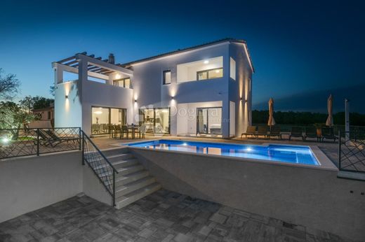 ‏בתי יוקרה ב  Marčana, Istria