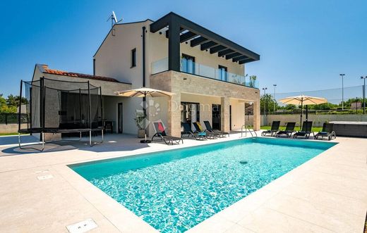 Luxury home in Labin, Grad Labin