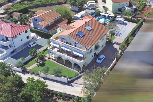 Lüks ev Malinska, Malinska-Dubašnica