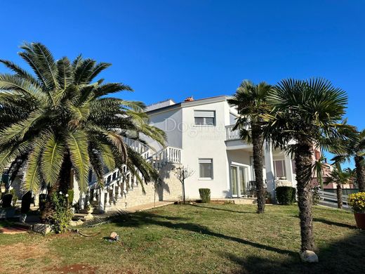 Casa di lusso a Medulin, Istria