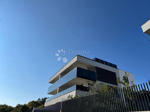 ﺷﻘﺔ ﻓﻲ Krk, Grad Krk