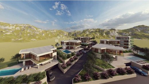 Apartment for sale in Primošten