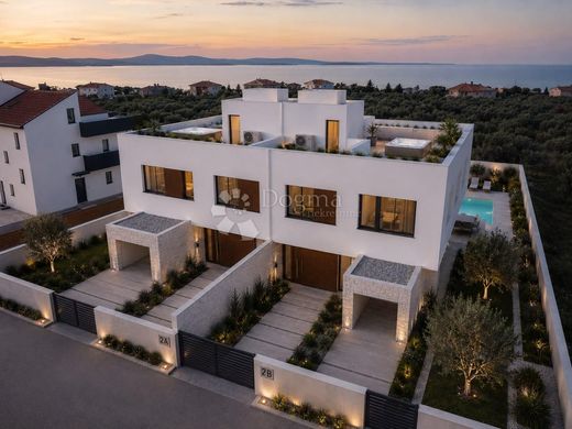 Maison de luxe à Bibinje, Zadar
