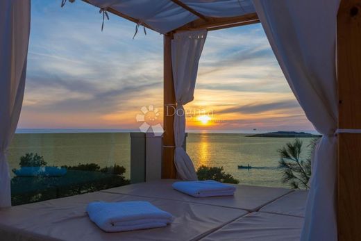 Luxury home in Rogoznica, Rogoznica Općina