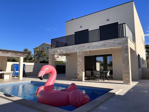 Casa de lujo en Umag, Grad Umag