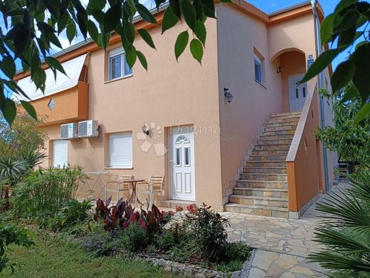 Luxe woning in Biograd na Moru, Grad Biograd na Moru