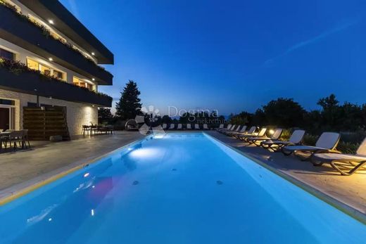 Luxury home in Nin, Zadar