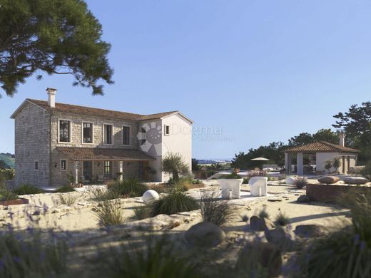 منزل ﻓﻲ Cerovlje, Istria