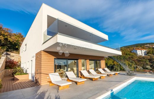 Luxury home in Bakar, Primorsko-Goranska