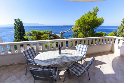 Luxury home in Gradac, Split-Dalmatia