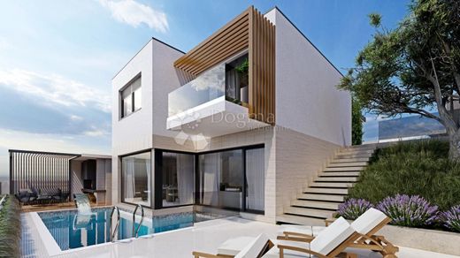 Luxe woning in Crikvenica, Grad Crikvenica
