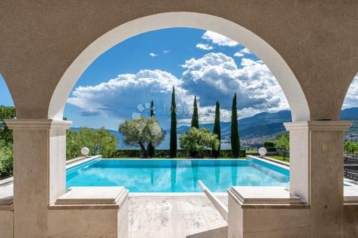 Casa de lujo en Kastav, Primorje - Gorski Kotar