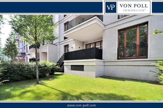 Frankfurt am Main: Villas and Luxury Homes for sale - Prestigious