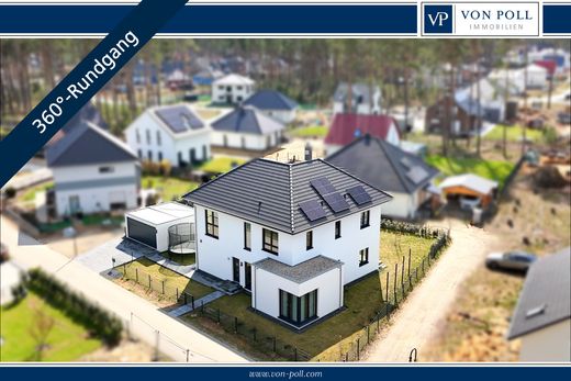 Villa en Borkwalde, Brandenburgo